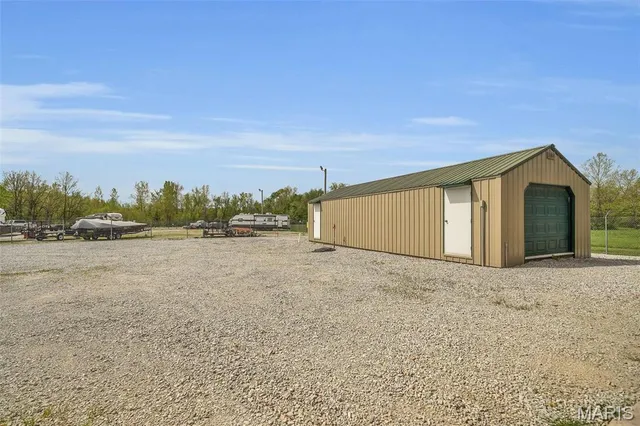 $1,299,900 | 15 Hampel Industrial Drive, Moscow Mills, MO 63362