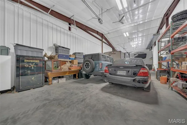 $1,299,900 | 15 Hampel Industrial Drive, Moscow Mills, MO 63362