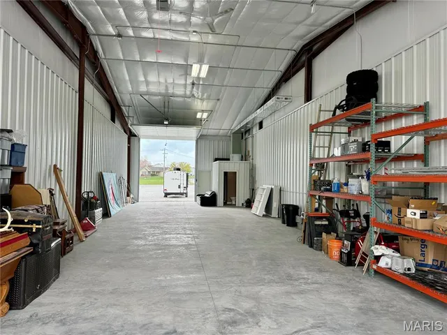 $1,299,900 | 15 Hampel Industrial Drive, Moscow Mills, MO 63362