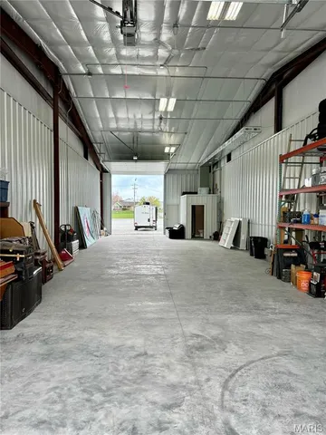 $1,299,900 | 15 Hampel Industrial Drive, Moscow Mills, MO 63362