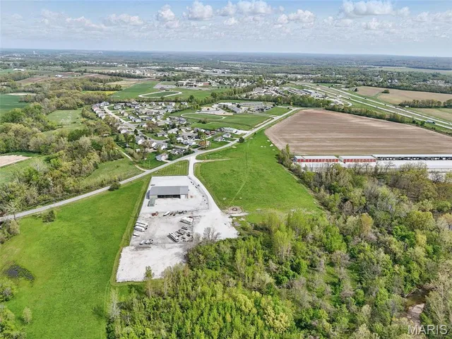 $1,299,900 | 15 Hampel Industrial Drive, Moscow Mills, MO 63362
