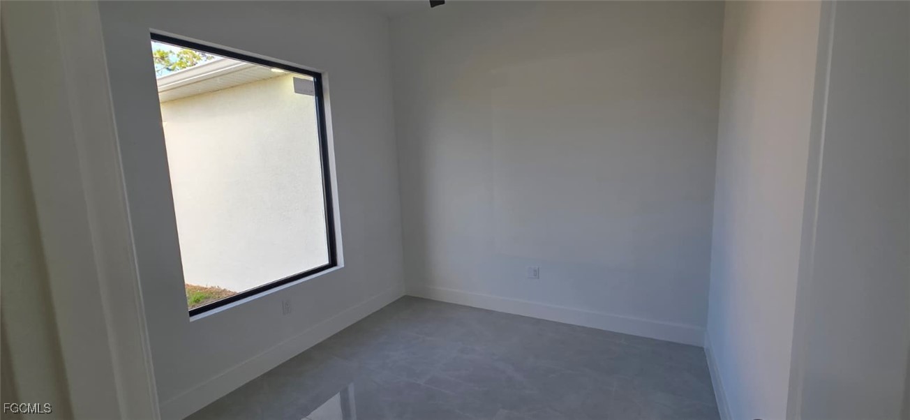 804 Calvin Avenue Lehigh Acres, FL 33972 - Photo 3 of 23