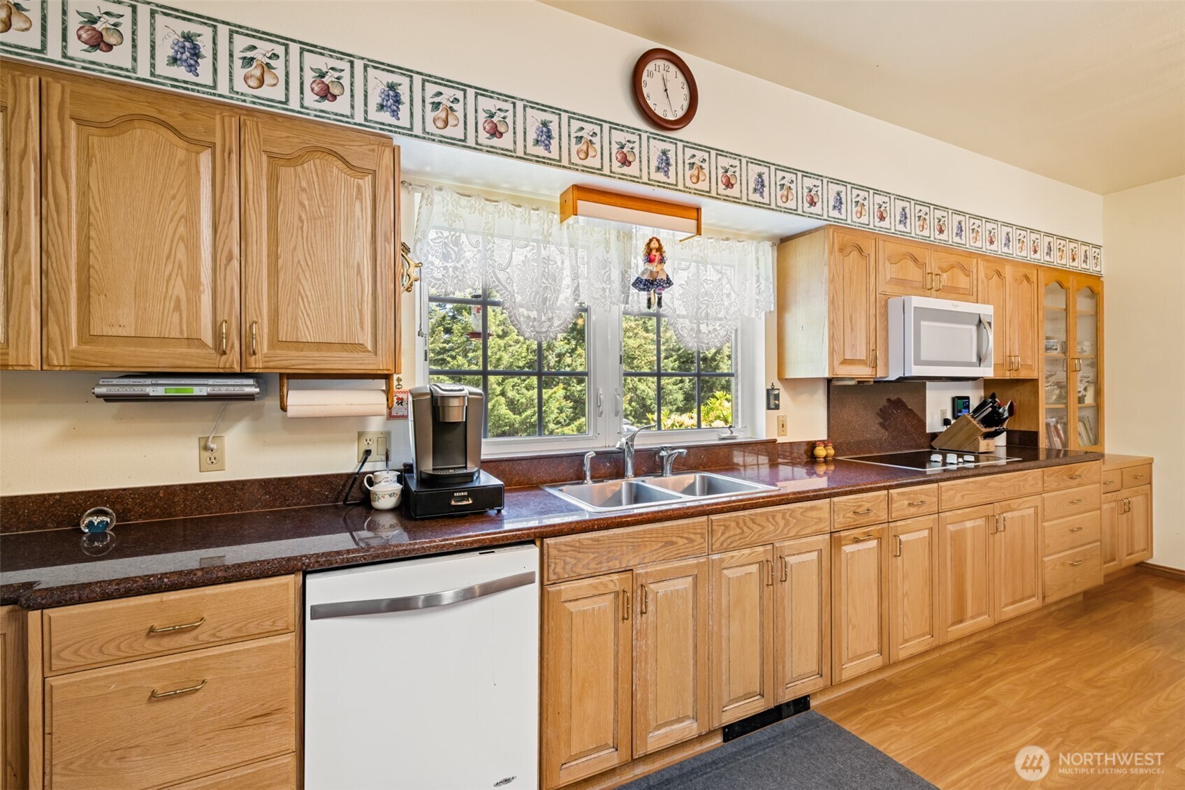 5611 South Doss Road Port Angeles, WA 98362 - Photo 7 of 40