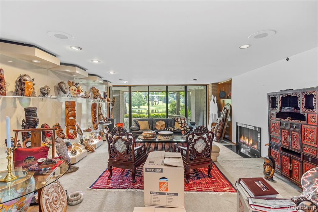 5035 Ponvalley Road Bloomfield Hills, MI 48302 - Photo 32 of 68 Gallery Image 32