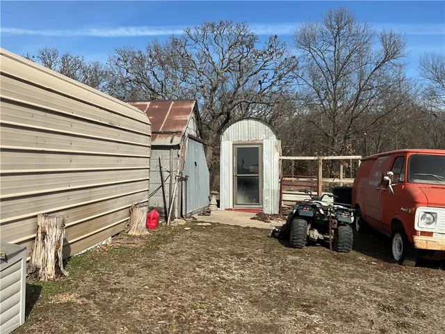 $314,900 | 3177 Florida Road, Pomona, KS 66076