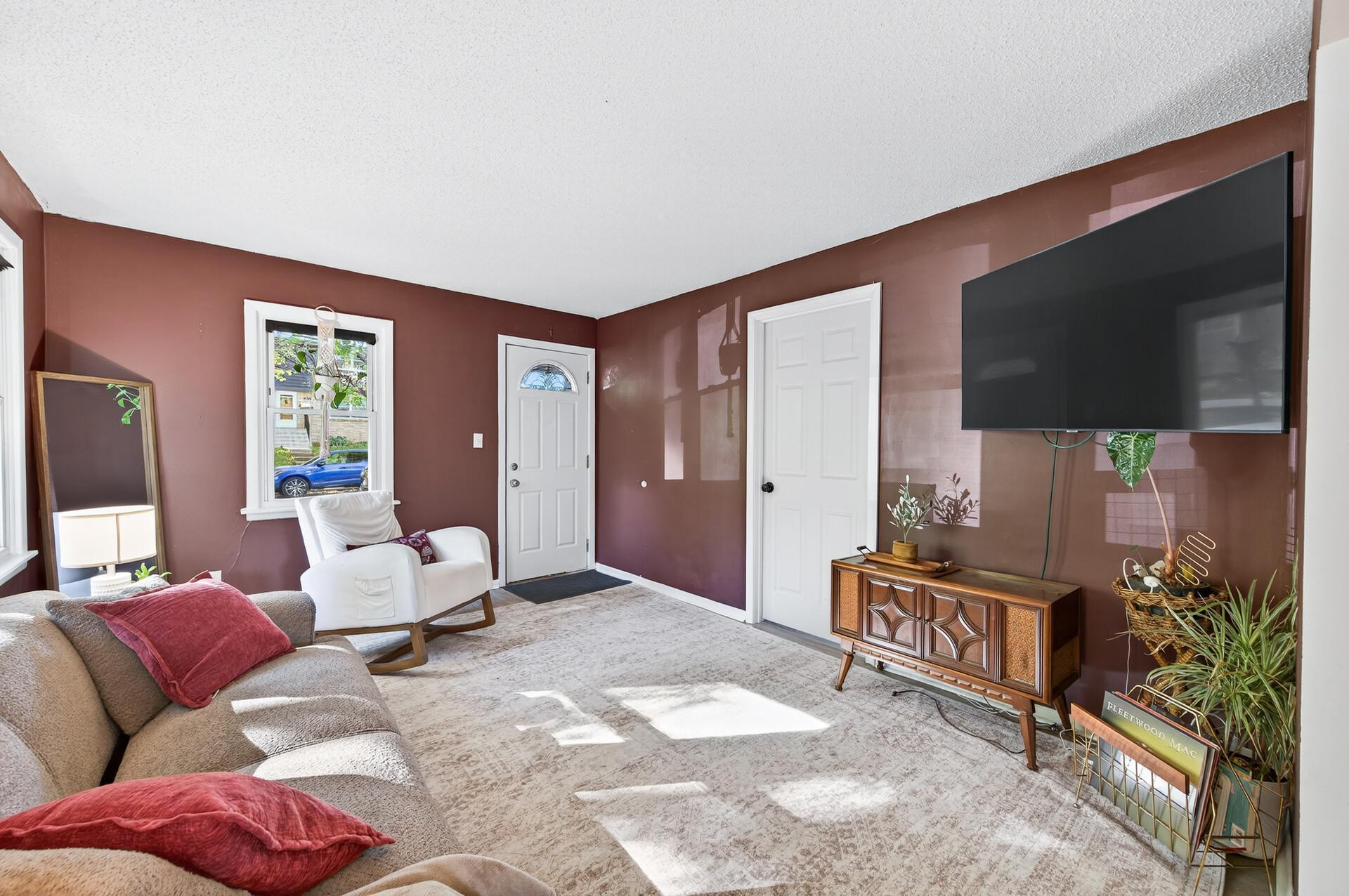 1812 Carl Street Lauderdale, MN 55113 - Photo 11 of 42