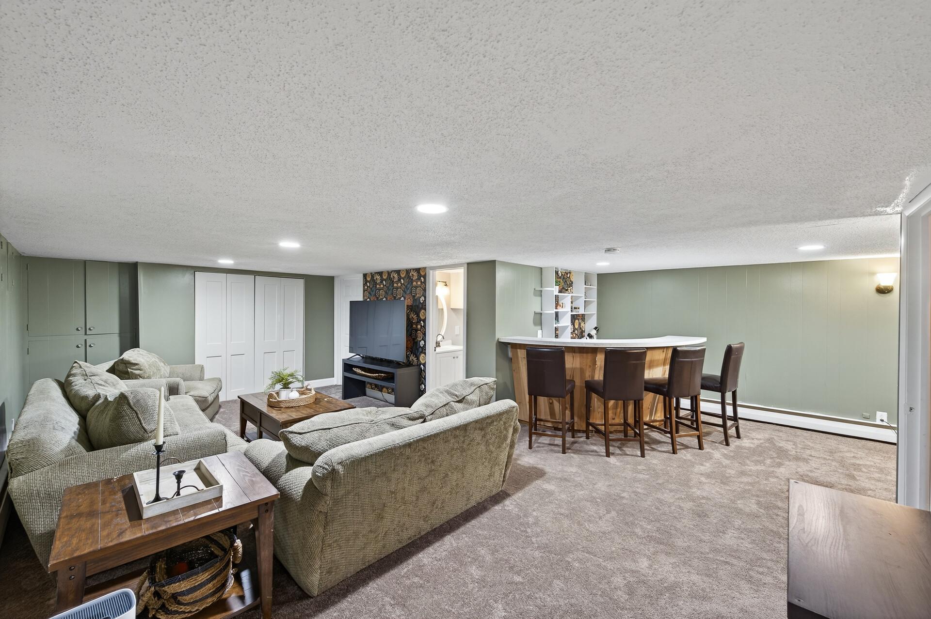 1812 Carl Street Lauderdale, MN 55113 - Photo 25 of 42