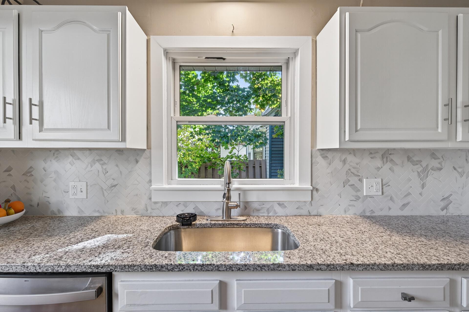 1812 Carl Street Lauderdale, MN 55113 - Photo 5 of 42