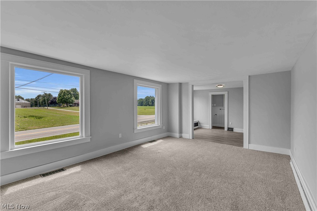 13050 Diagonal Road Salem, OH 44460 - Photo 7 of 40