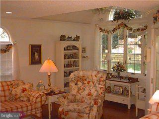 32 Goodwin Parkway Sewell, NJ 08080 - Photo 2 of 6