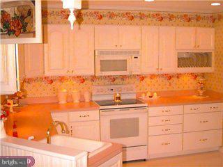 32 Goodwin Parkway Sewell, NJ 08080 - Photo 4 of 6