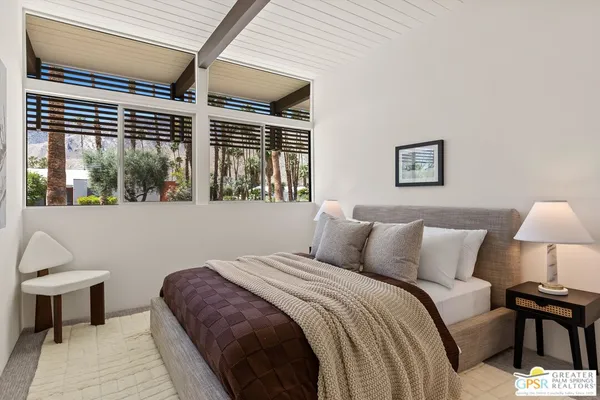 $2,495,000 | 2020 South Navajo Drive, Palm Springs, CA 92264