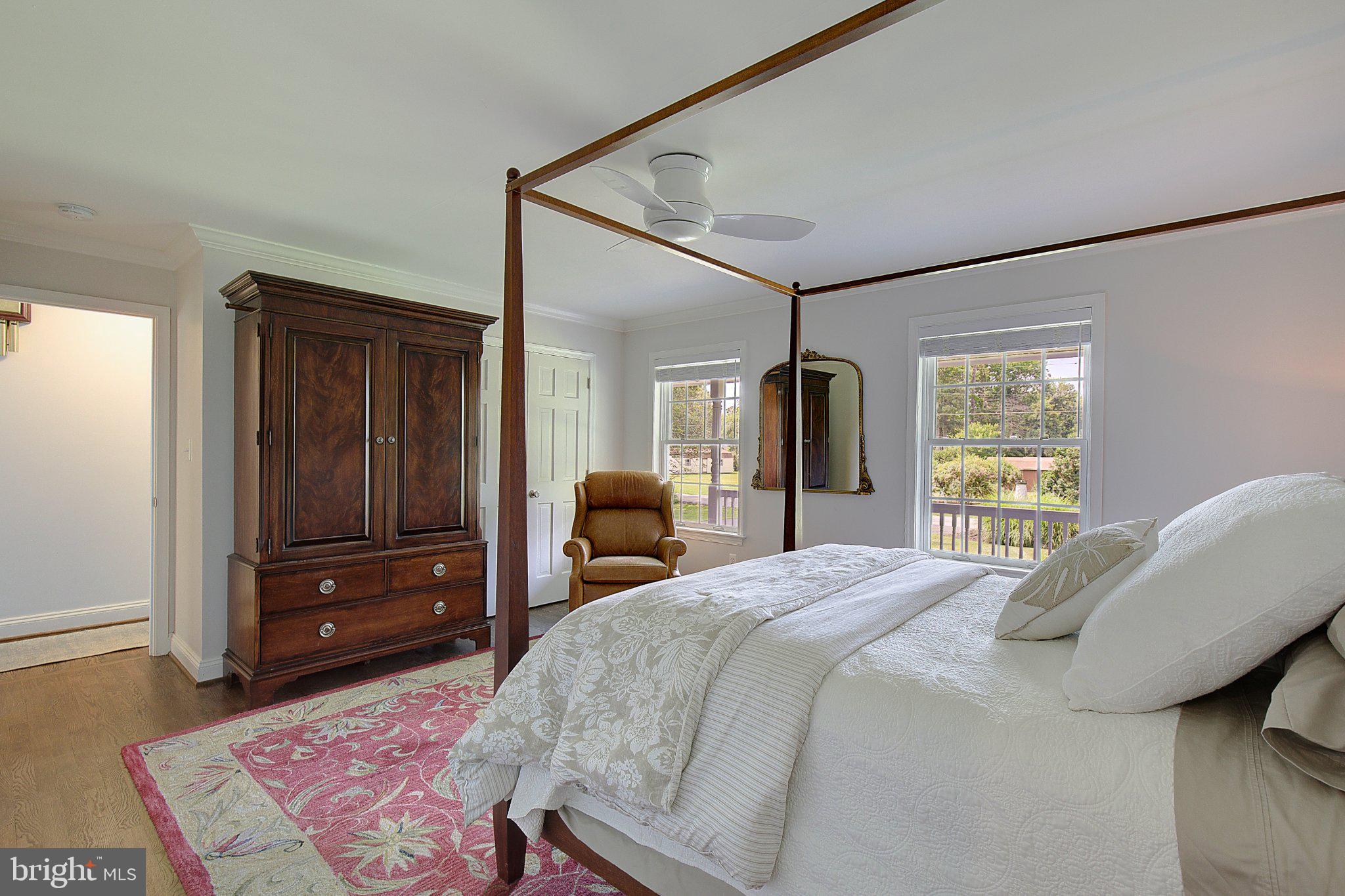 980 Apple Lane Solomons, MD 20629 - Photo 22 of 82 MIL suite on main level with natural light.