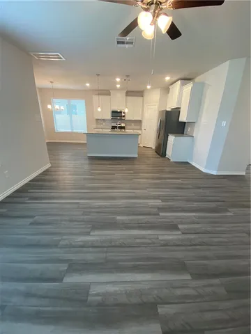 $2,200 | 843 Double Mountain Road, College Station, TX 77845