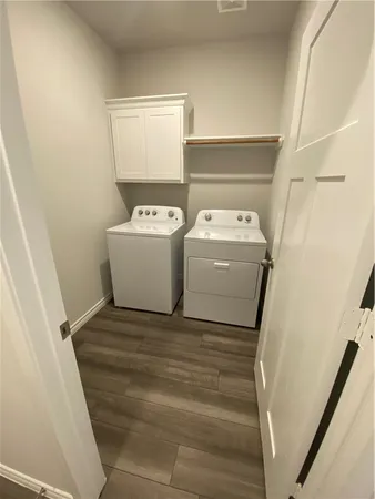 a view of utility room with washer and dryer