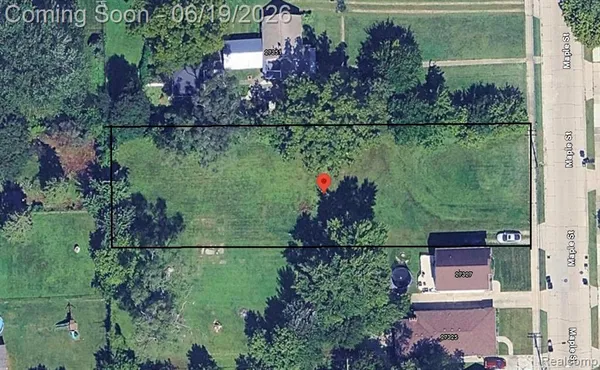 $50,000 | 27335 Maple Street, Roseville, MI 48066