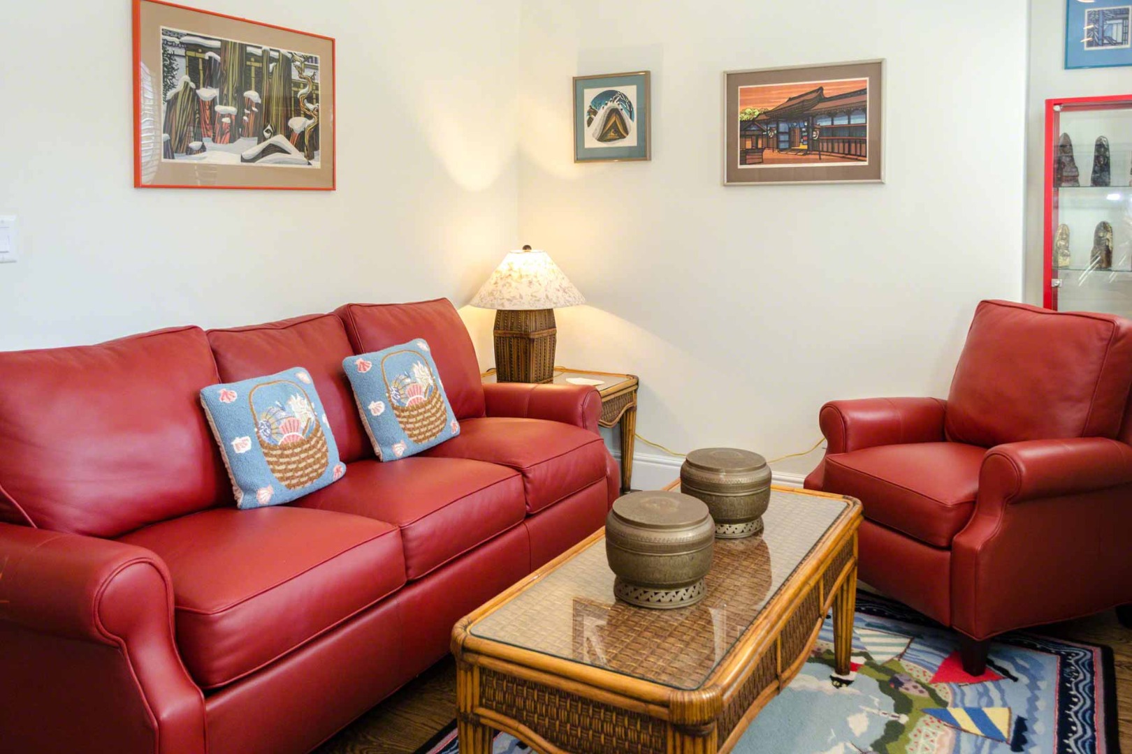 37 Simpsons Lane Edgartown, MA 02539 - Photo 10 of 28 a living room with furniture and a couch
