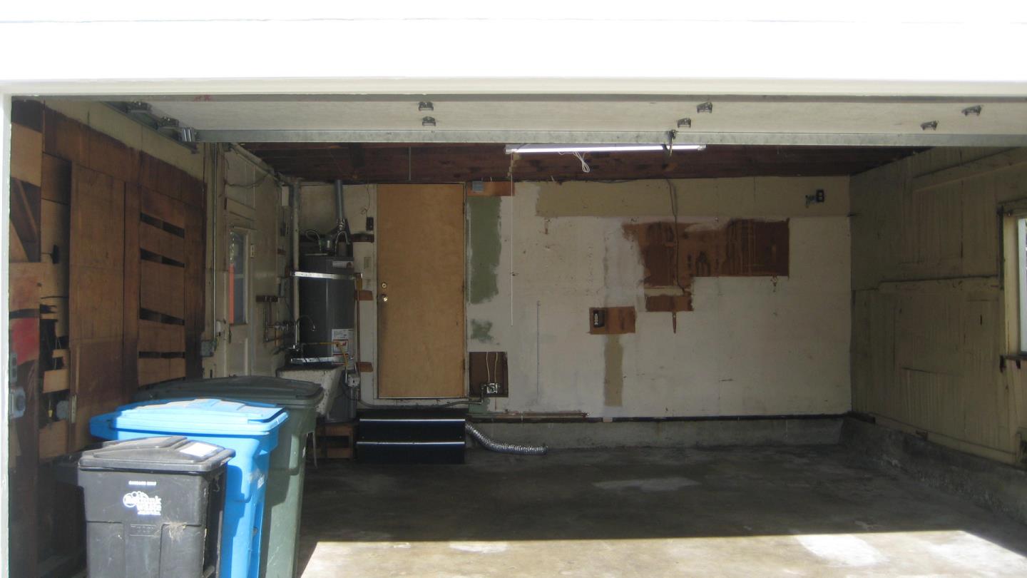 1765 Royal Avenue San Mateo, CA 94401 - Photo 12 of 16 an empty room with a wooden floor