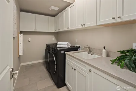 $1,999,000 | 8202 196th Avenue Northeast, Redmond, WA 98053