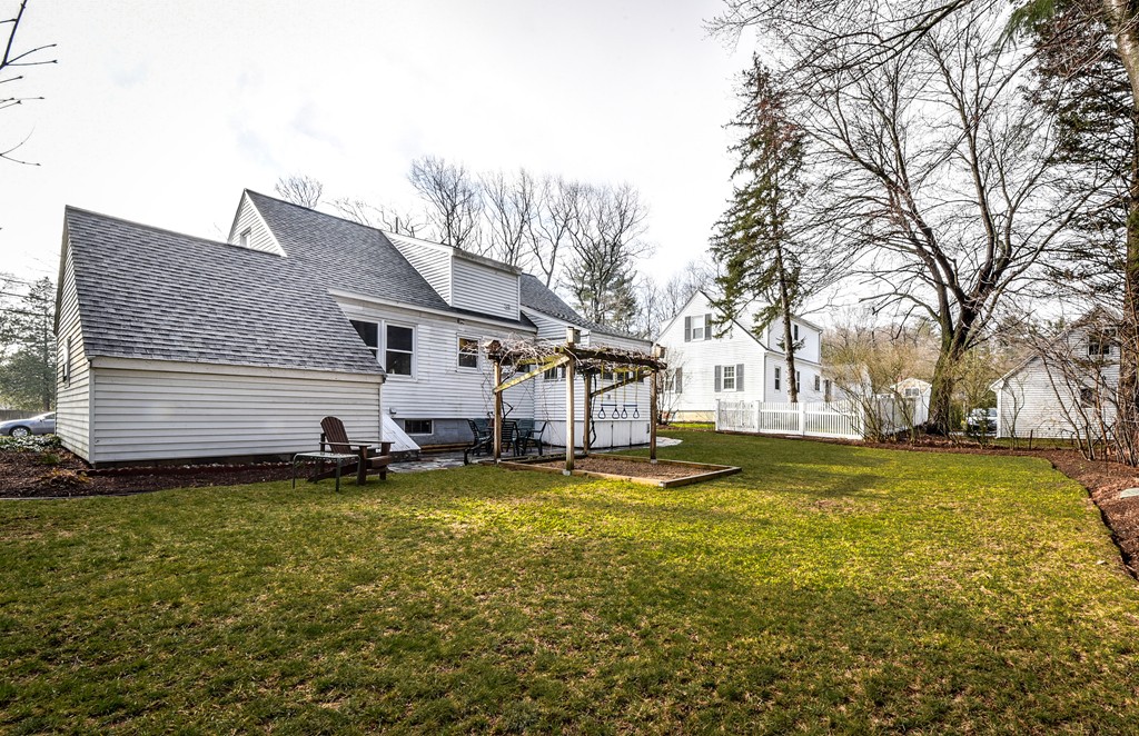 54 Elda Road Framingham, MA 01701 - Photo 18 of 20