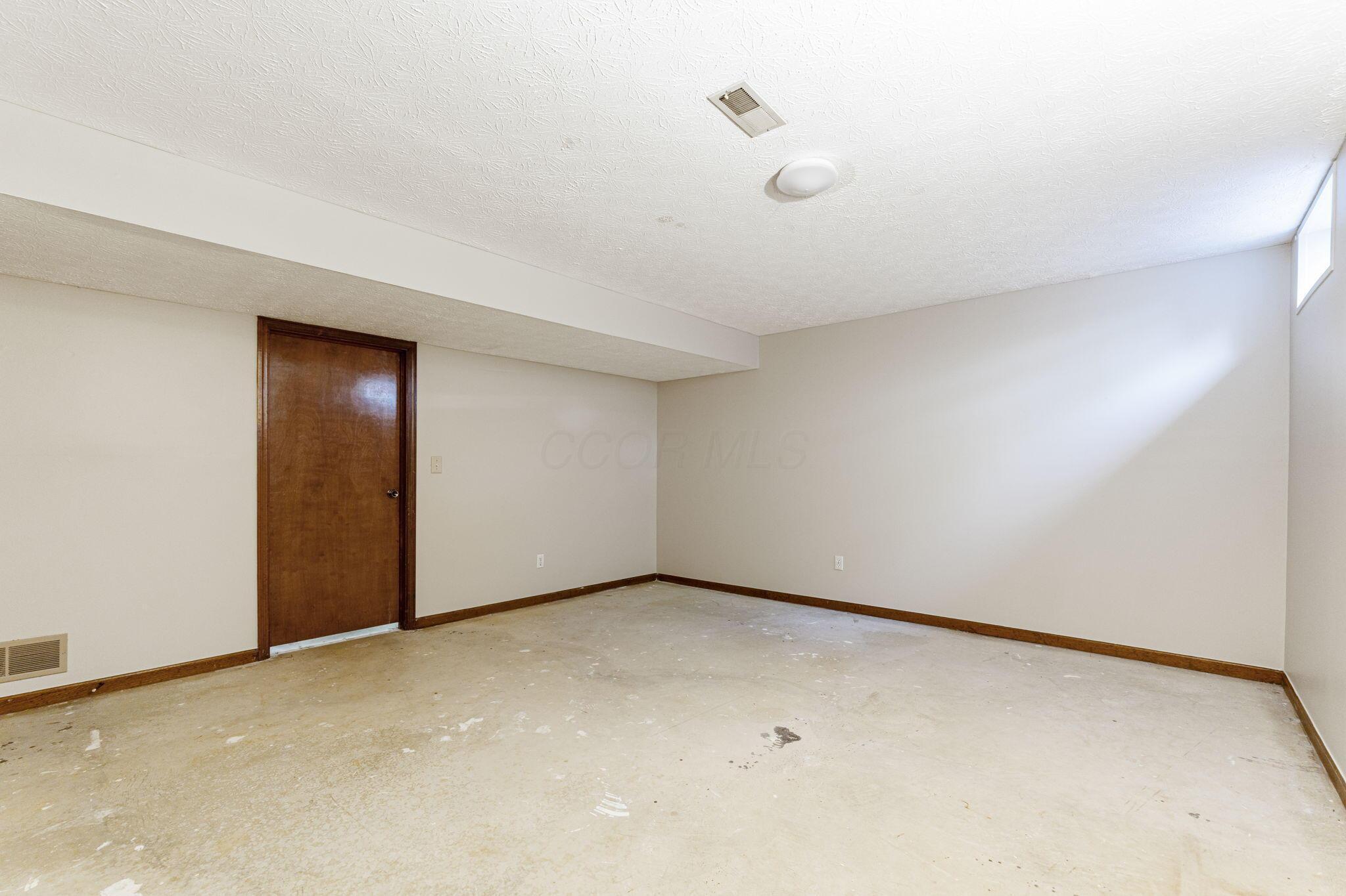 5277 Timberline Road, Unit 148 Columbus, OH 43220 - Photo 42 of 43 5277 Timberline Road (Interior)-31