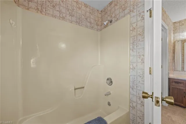 $300,000 | 1311 Virginia Street, Eden, NC 27288