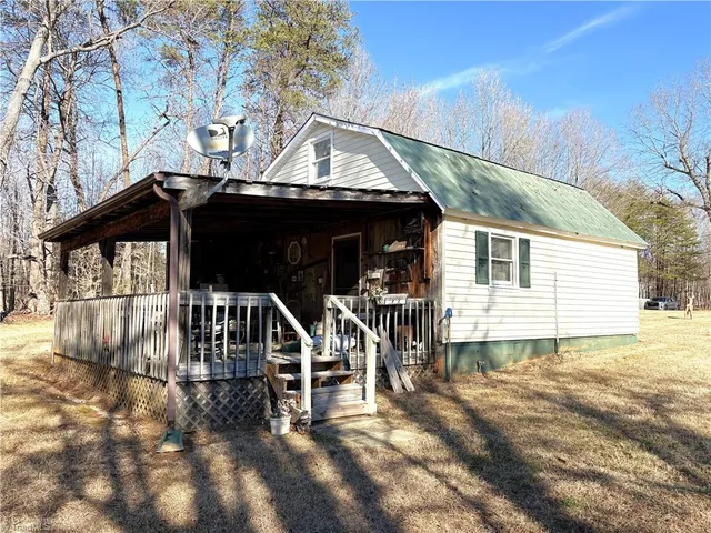 $300,000 | 1311 Virginia Street, Eden, NC 27288