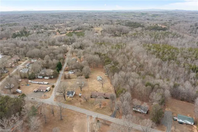 $300,000 | 1311 Virginia Street, Eden, NC 27288