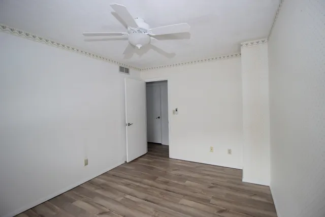 $104,900 | 105 South Towanda Avenue, Unit 19, Normal, IL 61761