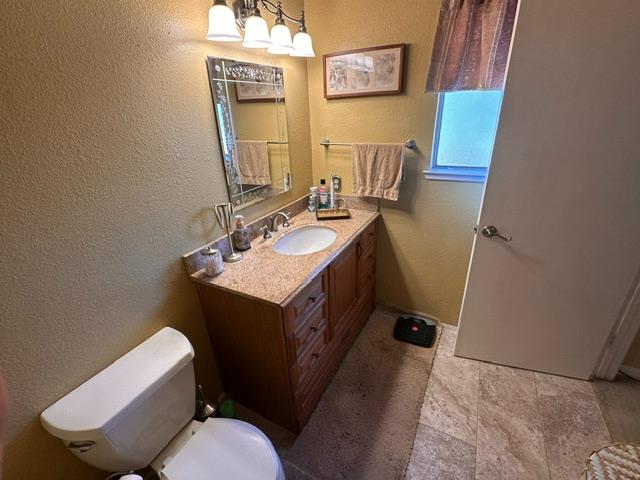 7249 West 4th Street Rio Linda, CA 95673 - Photo 23 of 36 Primary Bathroom