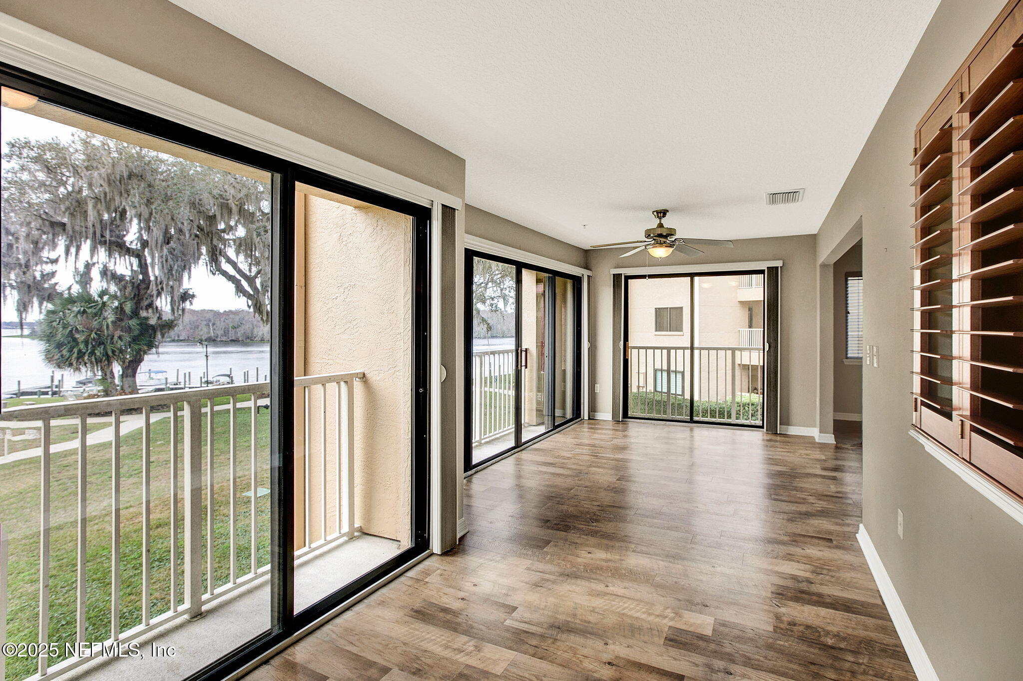 99 Broad River Place, Unit 2201 Welaka, FL 32193 - Photo 12 of 42 Sunroom/Patio