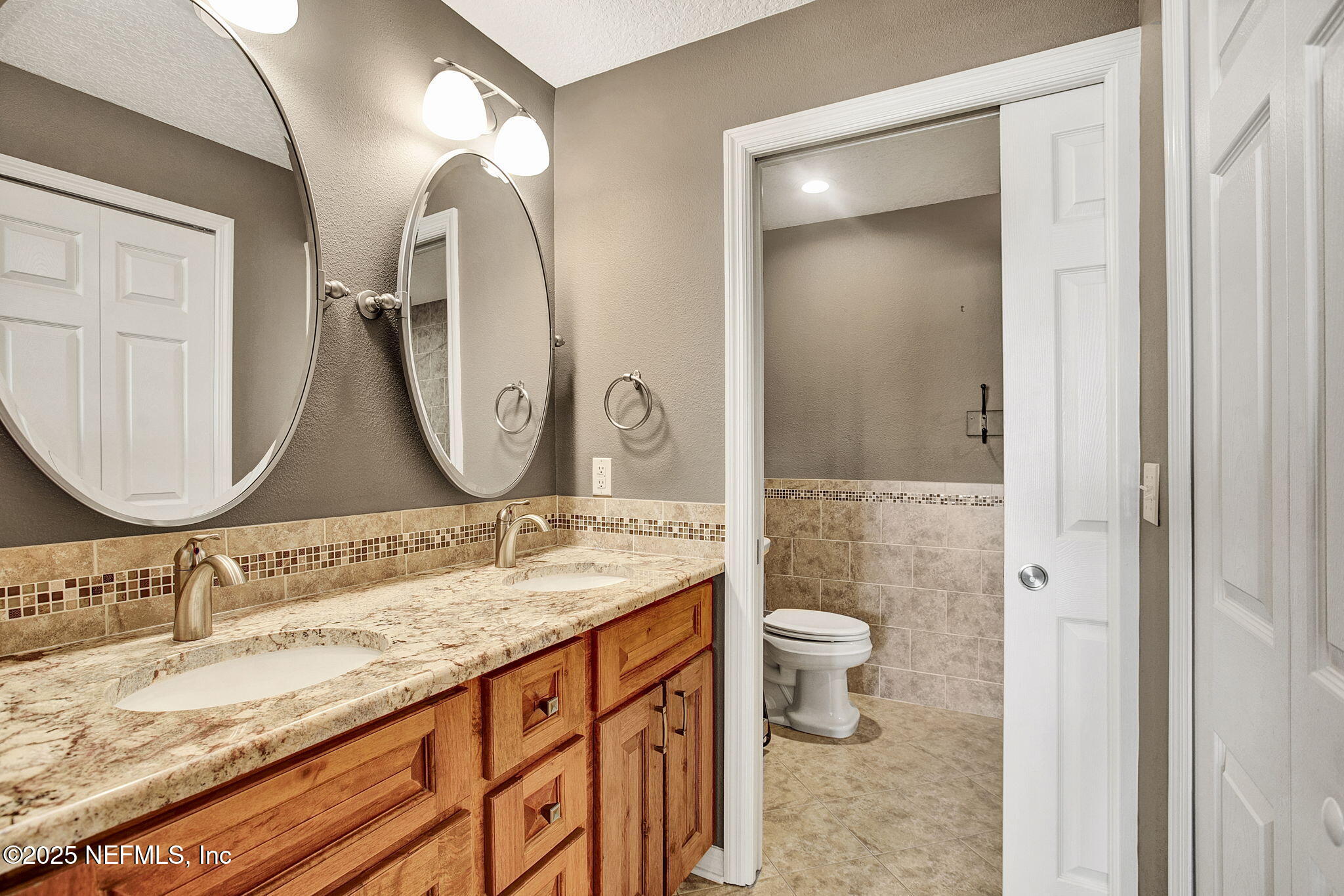 99 Broad River Place, Unit 2201 Welaka, FL 32193 - Photo 18 of 42 Primary En Suite