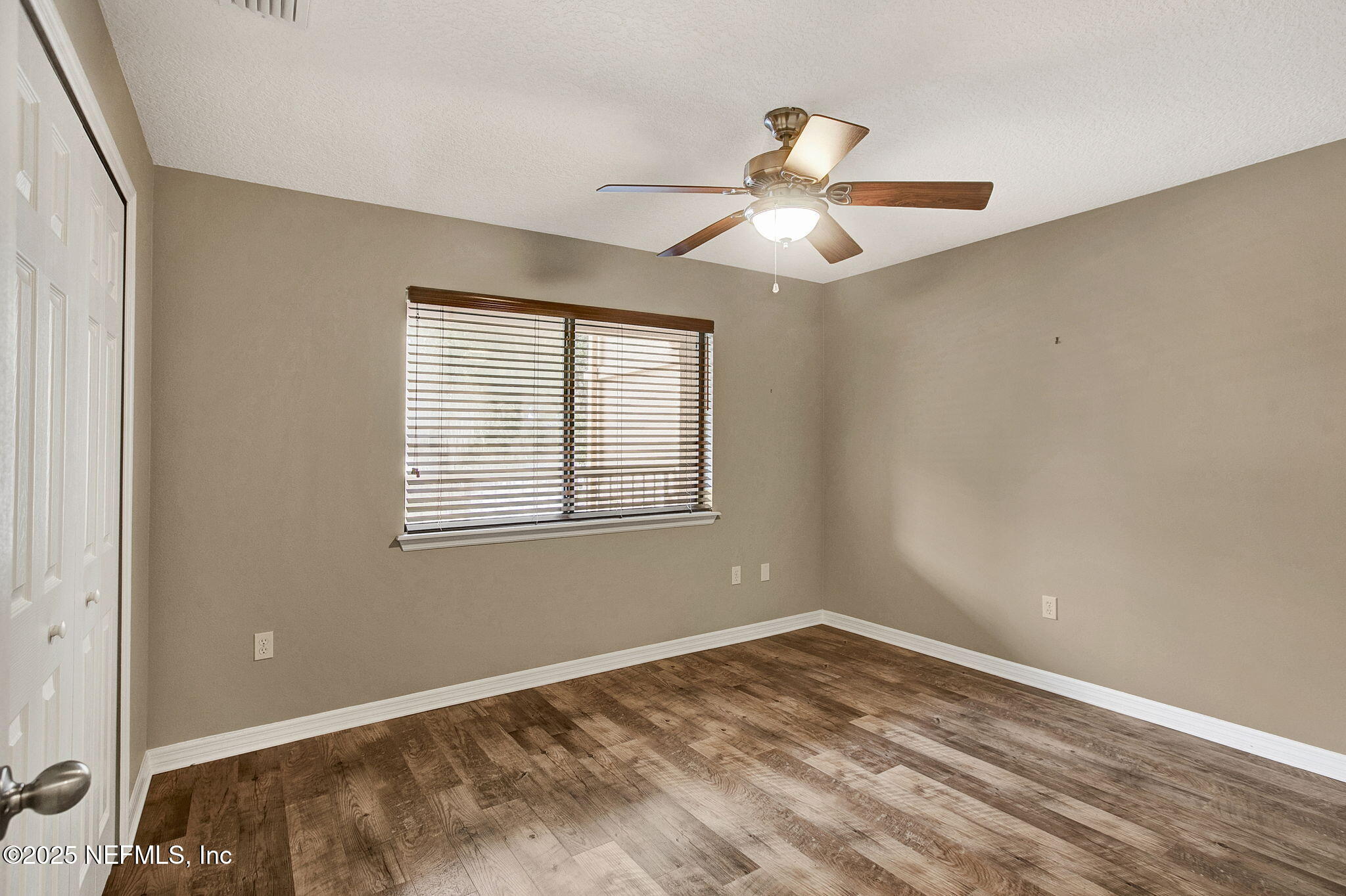 99 Broad River Place, Unit 2201 Welaka, FL 32193 - Photo 23 of 42 Bedroom 3