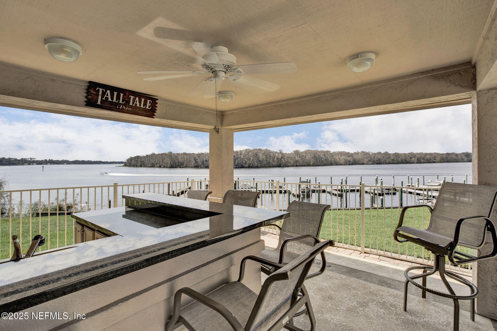 99 Broad River Place, Unit 2201 Welaka, FL 32193 - Photo 32 of 42 Pool Bar