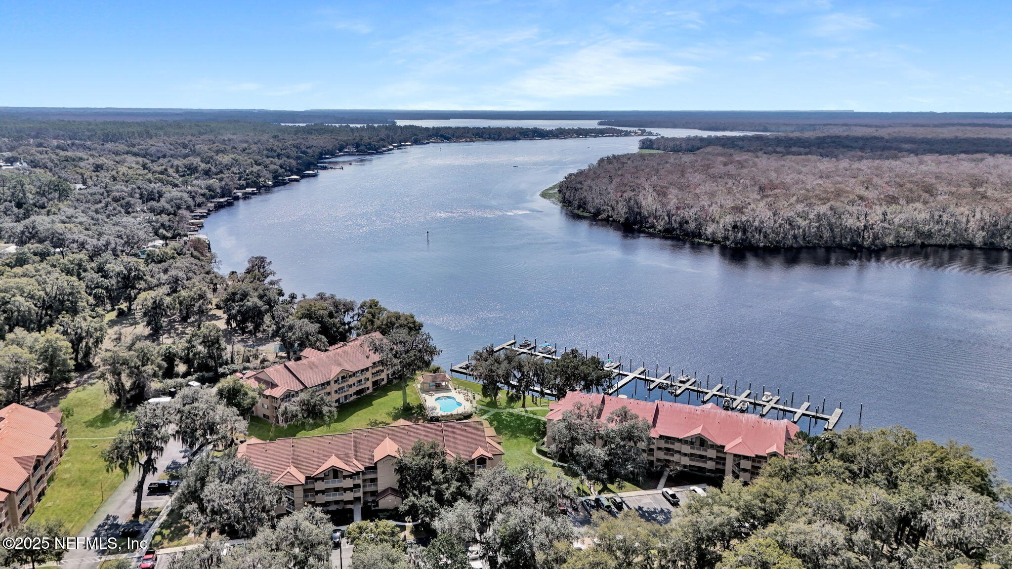 99 Broad River Place, Unit 2201 Welaka, FL 32193 - Photo 38 of 42 St. Johns River