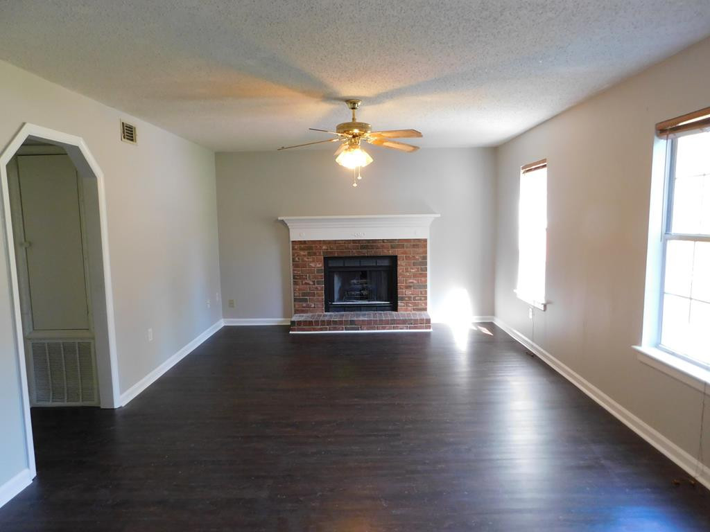 363 Candlestick Way Martinez, GA 30907 - Photo 3 of 18 Gallery Image 3