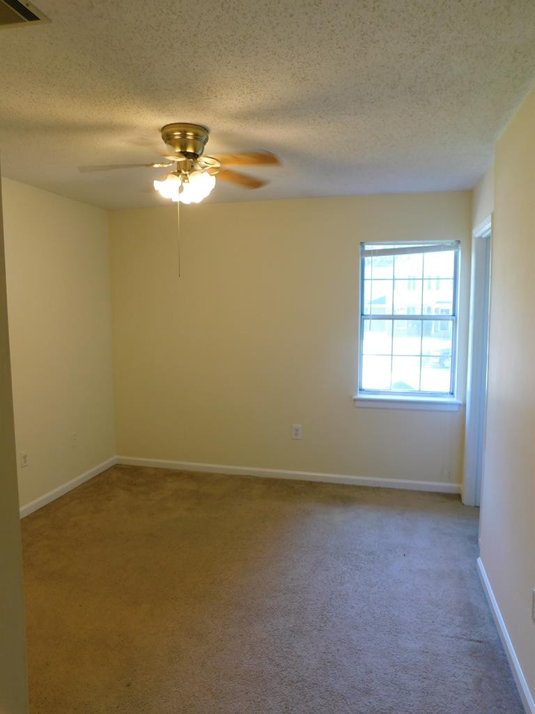 363 Candlestick Way Martinez, GA 30907 - Photo 10 of 18 Gallery Image 10