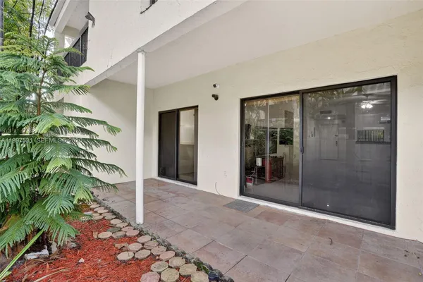 $2,650 | 13045 Southwest 88th Lane, Unit 104A, Miami, FL 33186