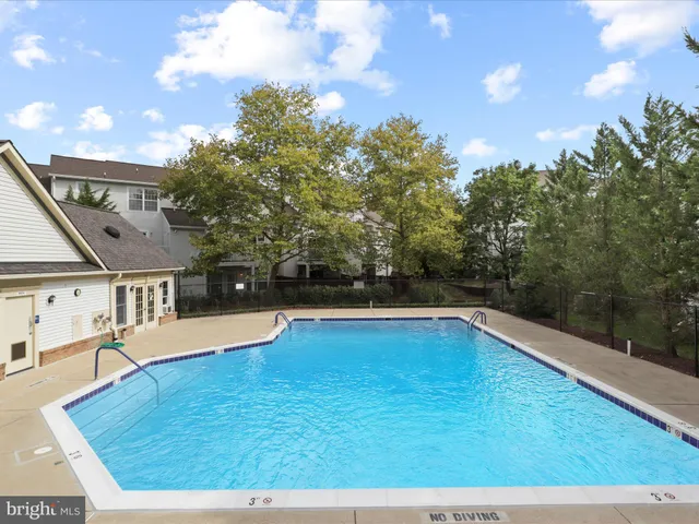 a view of a tennis court