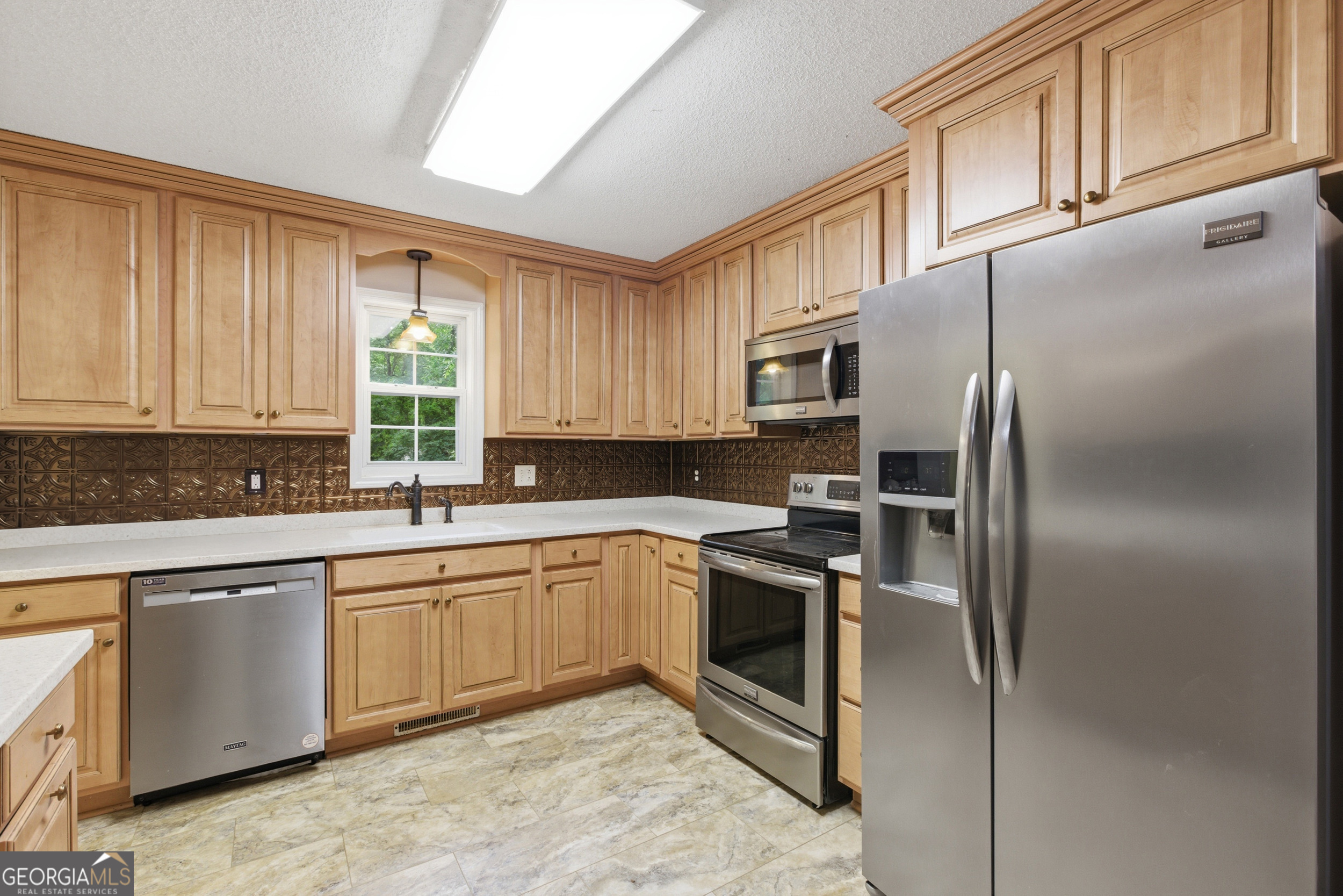 221 Eden Woods Road Clarkesville, GA 30523 - Photo 7 of 24