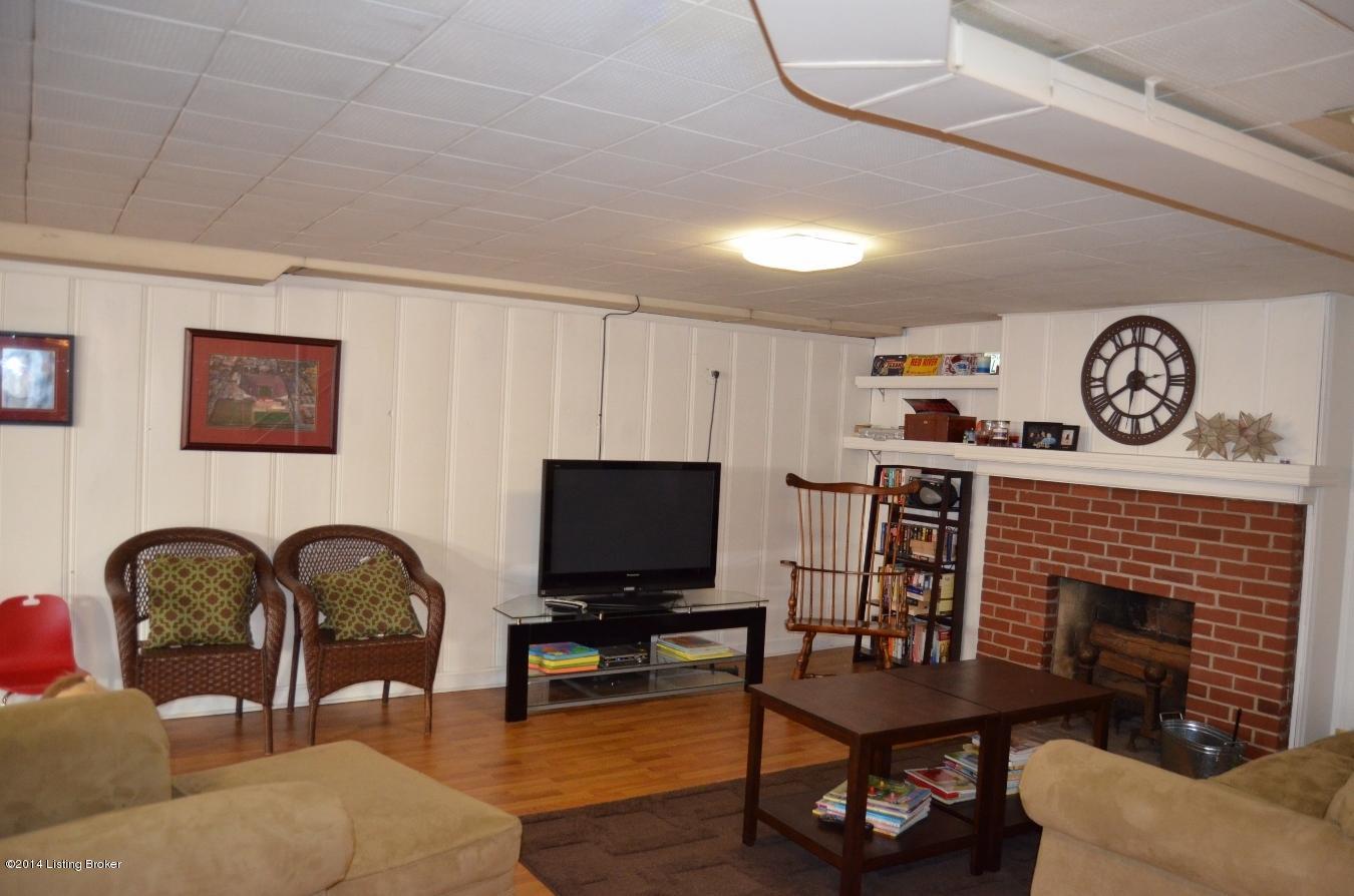 207 Tyne Road Louisville, KY 40207 - Photo 36 of 44 bsmt 2b