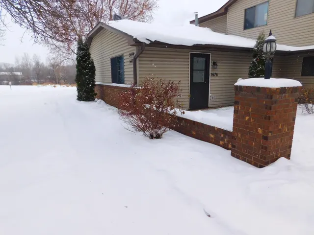 $209,900 | 5676 Brandlwood Court, Unit 53, White Bear Lake, MN 55110