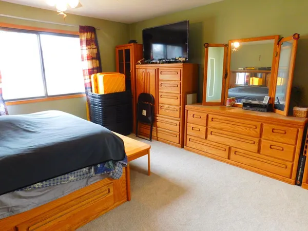 $189,900 | 5676 Brandlwood Court, Unit 53, White Bear Lake, MN 55110