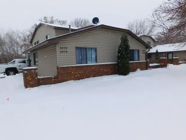 $209,900 | 5676 Brandlwood Court, Unit 53, White Bear Lake, MN 55110