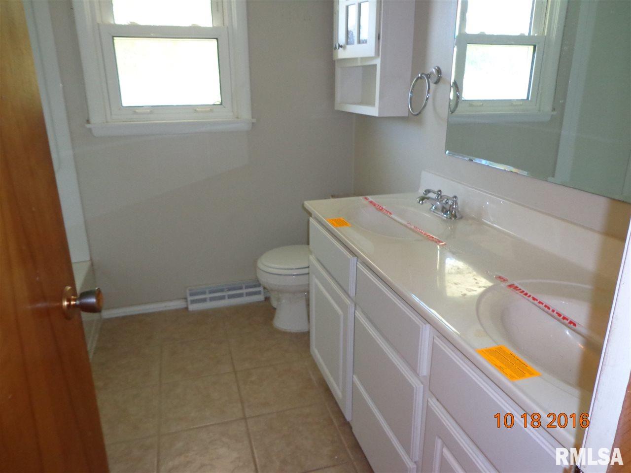 5105 South Alaska Road Peoria, IL 61607 - Photo 12 of 22