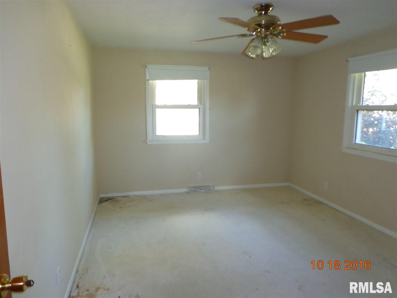 5105 South Alaska Road Peoria, IL 61607 - Photo 13 of 22