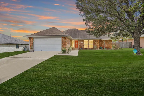 $325,000 | 2009 Cobblestone Lane, Bryan, TX 77807