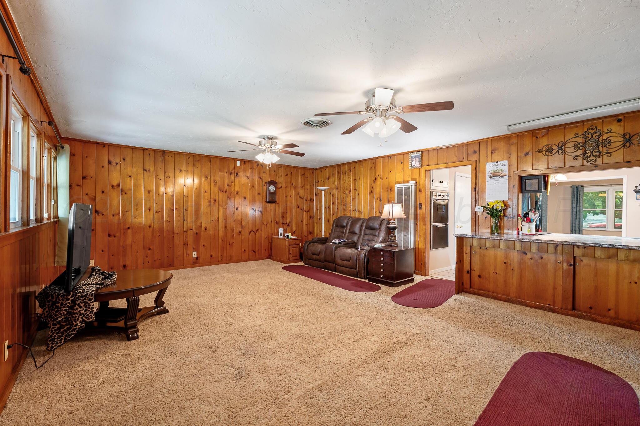 2804 Rule Street Amarillo, TX 79107 - Photo 8 of 18 2nd Living Area