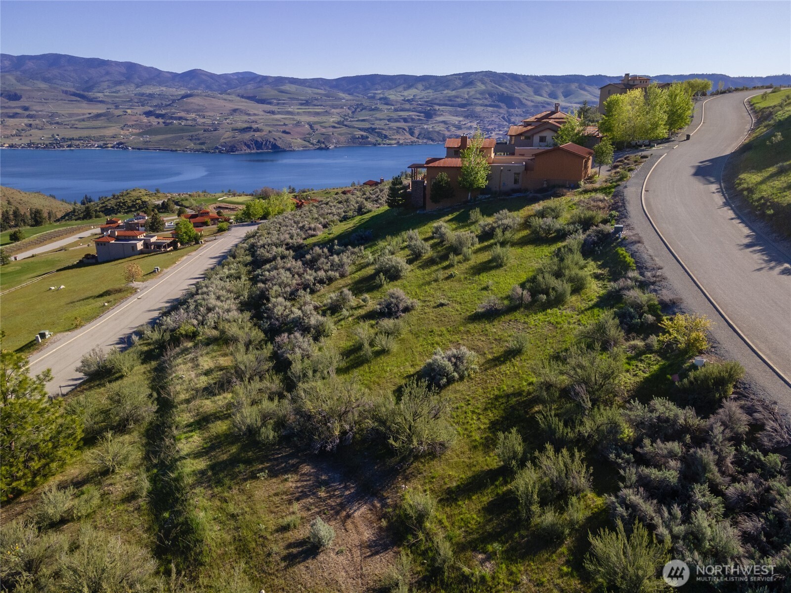 43 Sabio Way Chelan, WA 98816 - Photo 2 of 24