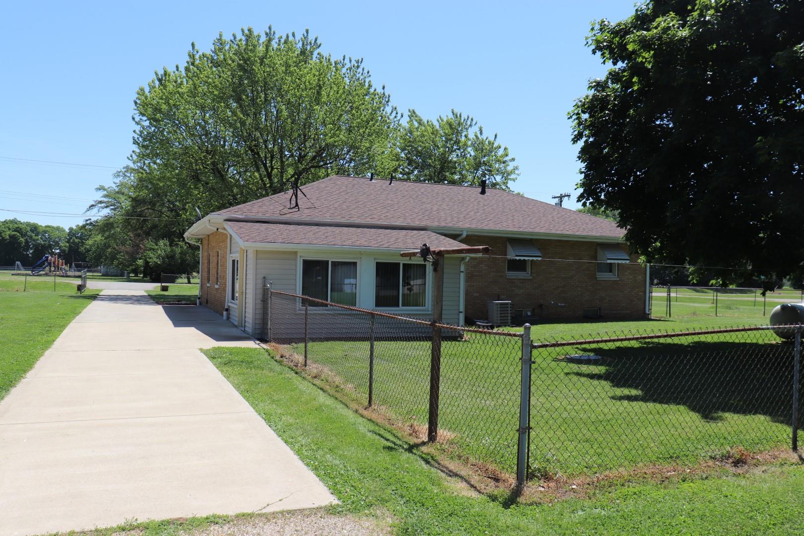 13579 North Manito Road Manito, IL 61546 - Photo 3 of 49 Gallery Image 3